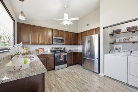 Casa en venta en Deltona, Florida, 3 dormitorios, 149.94 m2 № 2259403 - foto 15