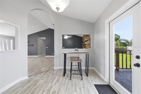 Casa en venta en Deltona, Florida, 3 dormitorios, 149.94 m2 № 2259403 - foto 20
