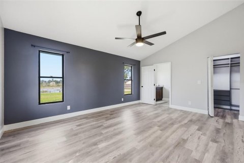 Casa en venta en Deltona, Florida, 3 dormitorios, 149.94 m2 № 2259403 - foto 24