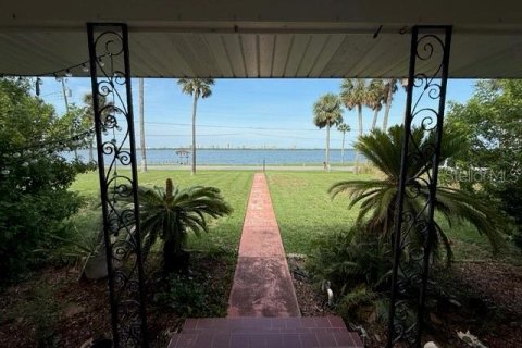 House in Port Orange, Florida 3 bedrooms, 208.29 sq.m. № 1688407 - photo 25
