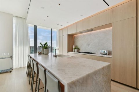 Condo in Tampa, Florida, 3 bedrooms  № 1430844 - photo 6