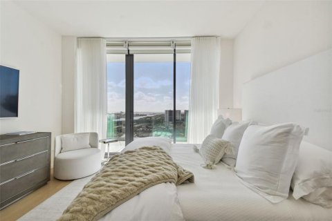 Condo in Tampa, Florida, 3 bedrooms  № 1430844 - photo 27