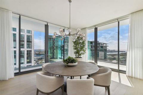 Condo in Tampa, Florida, 3 bedrooms  № 1430844 - photo 4