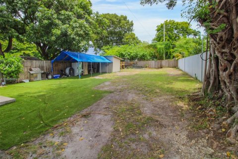 Casa en venta en Miami, Florida, 3 dormitorios, 84.36 m2 № 1992275 - foto 5