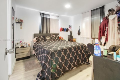 Casa en venta en Miami, Florida, 3 dormitorios, 84.36 m2 № 1992275 - foto 21