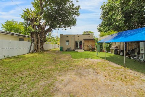 Casa en venta en Miami, Florida, 3 dormitorios, 84.36 m2 № 1992275 - foto 9
