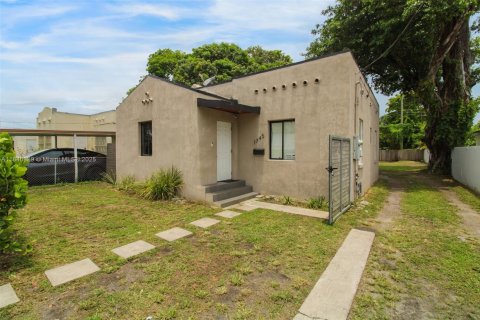 Casa en venta en Miami, Florida, 3 dormitorios, 84.36 m2 № 1992275 - foto 4