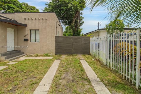 Casa en venta en Miami, Florida, 3 dormitorios, 84.36 m2 № 1992275 - foto 6