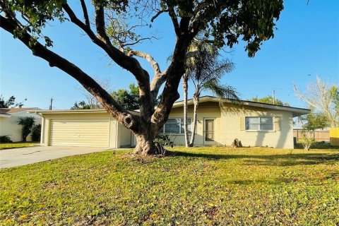 Villa ou maison à Venice, Floride 4 chambres, 160.16 m2 № 2380971