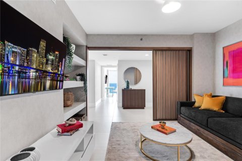 Condominio en alquiler en Hallandale Beach, Florida, 3 dormitorios, 191.84 m2 № 1935855 - foto 28