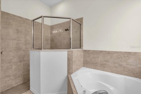House in Palmetto, Florida 4 bedrooms, 192.59 sq.m. № 1795124 - photo 21