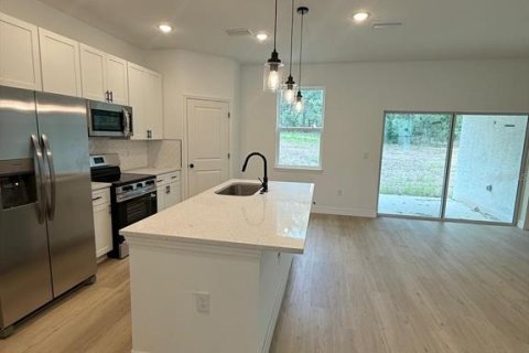 Casa en venta en Citrus Springs, Florida, 4 dormitorios, 147.44 m2 № 2230018 - foto 5