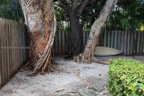 Condo in Fort Lauderdale, Florida, 1 bedroom  № 2047063 - photo 6