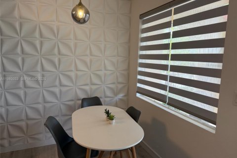 Condo in Fort Lauderdale, Florida, 1 bedroom  № 2047063 - photo 21