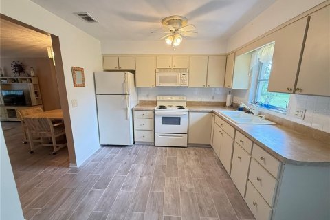 Condo in Pinellas Park, Florida, 1 bedroom  № 1838472 - photo 8