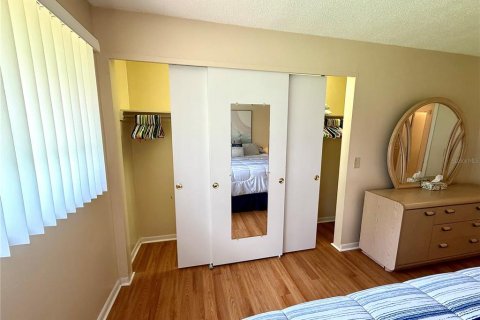 Condo in Pinellas Park, Florida, 1 bedroom  № 1838472 - photo 15