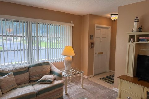 Condo in Pinellas Park, Florida, 1 bedroom  № 1838472 - photo 2