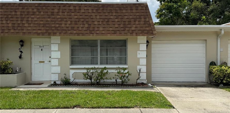 Condo in Pinellas Park, Florida, 1 bedroom  № 1838472