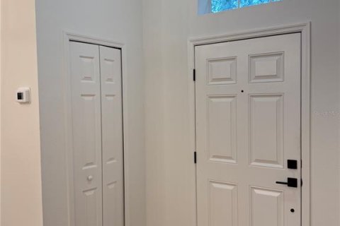 House in Orlando, Florida 3 bedrooms, 138.61 sq.m. № 1771946 - photo 15