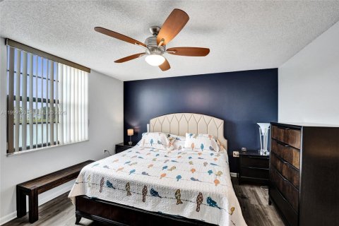 Condo in Davie, Florida, 2 bedrooms  № 2067445 - photo 8