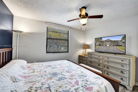 Condo in Davie, Florida, 2 bedrooms  № 2067445 - photo 11