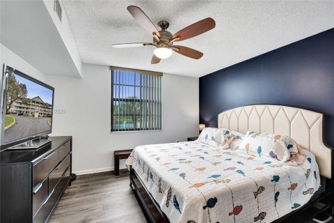 Condo in Davie, Florida, 2 bedrooms  № 2067445 - photo 9