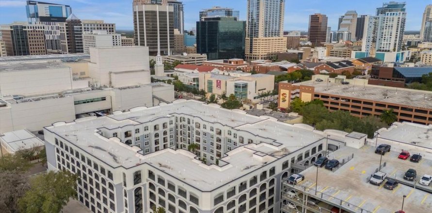 Condo in Orlando, Florida, 1 bedroom  № 1853546