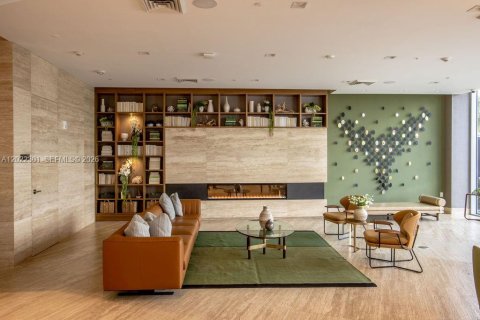 Condo in North Miami Beach, Florida, 2 bedrooms № 2243998 - photo 18