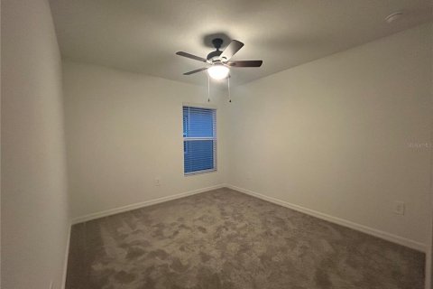 Villa ou maison à louer à Wimauma, Floride: 4 chambres, 179.86 m2 № 2110915 - photo 26