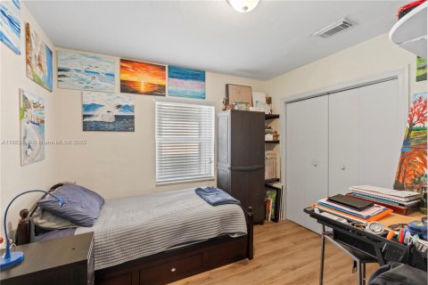 Immobilier commercial à vendre à Miami, Floride: 181.81 m2 № 1931231 - photo 16