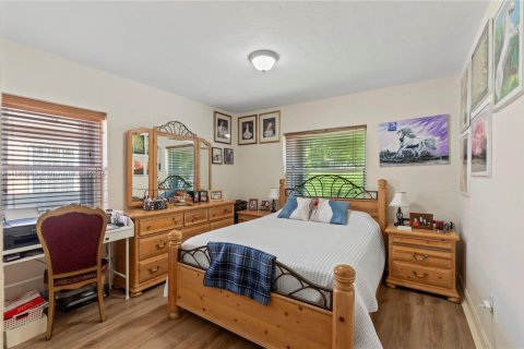 Immobilier commercial à vendre à Miami, Floride: 181.81 m2 № 1931231 - photo 14