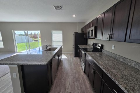 Casa en alquiler en Lakeland, Florida, 5 dormitorios, 268.02 m2 № 2284567 - foto 11