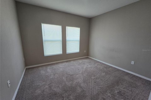Casa en alquiler en Lakeland, Florida, 5 dormitorios, 268.02 m2 № 2284567 - foto 3