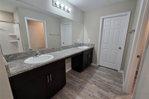 Casa en alquiler en Lakeland, Florida, 5 dormitorios, 268.02 m2 № 2284567 - foto 25
