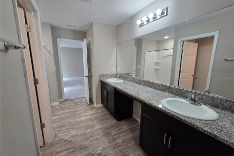 Casa en alquiler en Lakeland, Florida, 5 dormitorios, 268.02 m2 № 2284567 - foto 26