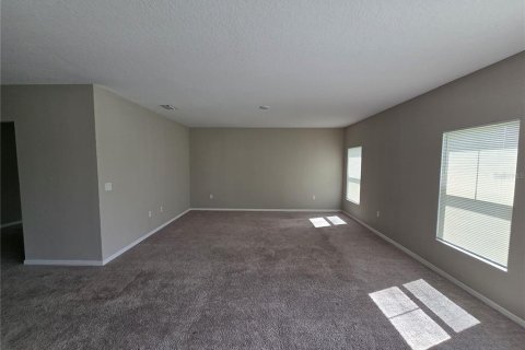 Casa en alquiler en Lakeland, Florida, 5 dormitorios, 268.02 m2 № 2284567 - foto 7