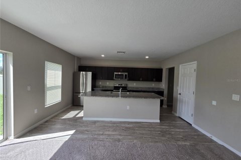 Casa en alquiler en Lakeland, Florida, 5 dormitorios, 268.02 m2 № 2284567 - foto 8