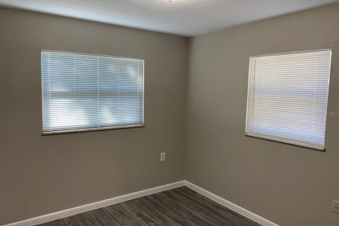 Villa ou maison à louer à Orlando, Floride: 3 chambres, 106.84 m2 № 2396595 - photo 5