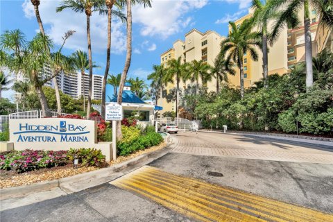 Copropriété à vendre à Aventura, Floride: 3 chambres, 153.29 m2 № 2154940 - photo 26