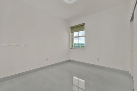 Copropriété à vendre à Aventura, Floride: 3 chambres, 153.29 m2 № 2154940 - photo 19