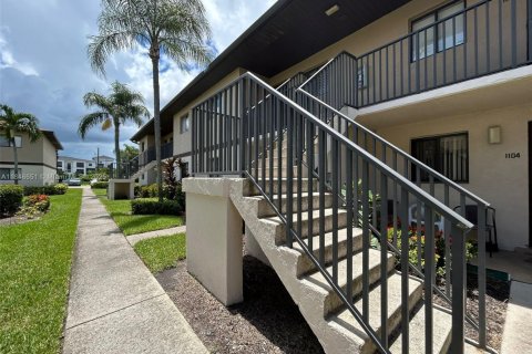 Appartement à louer à Fort Myers, Floride: 2 chambres, 74.41 m2 № 1845977 - photo 3