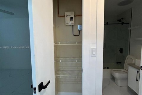 Appartement à louer à Fort Myers, Floride: 2 chambres, 74.41 m2 № 1845977 - photo 28