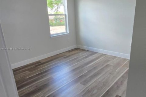 Casa en alquiler en Ocala, Florida, 4 dormitorios № 2081679 - foto 4