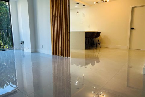 Condo in Sunny Isles Beach, Florida, 1 bedroom  № 1888172 - photo 18
