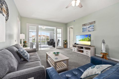 Condo in St. Lucie, Florida, 2 bedrooms № 2146710 - photo 4