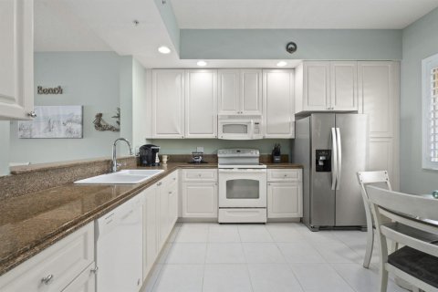 Condo in St. Lucie, Florida, 2 bedrooms № 2146710 - photo 16
