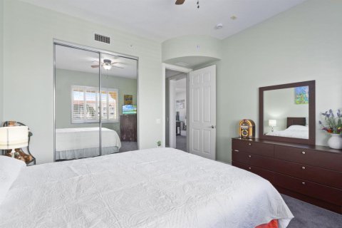 Condo in St. Lucie, Florida, 2 bedrooms № 2146710 - photo 14
