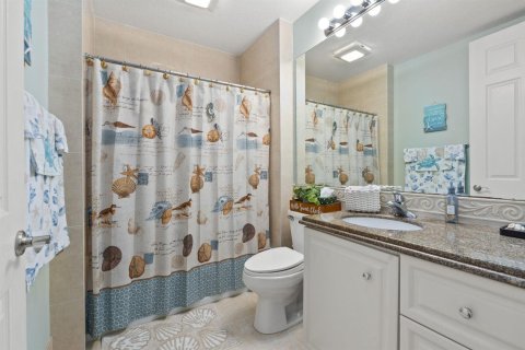 Condo in St. Lucie, Florida, 2 bedrooms № 2146710 - photo 15