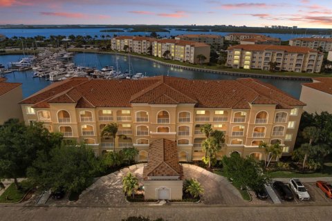 Condo in St. Lucie, Florida, 2 bedrooms  № 2146710