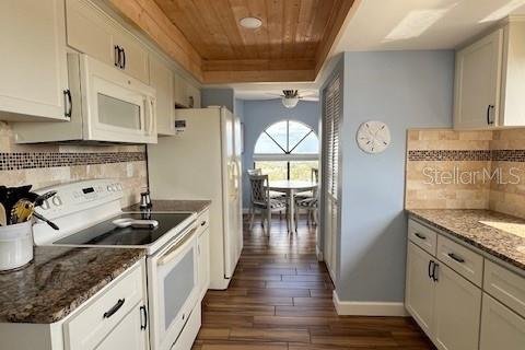Condo in Clearwater, Florida, 2 bedrooms  № 1783441 - photo 12